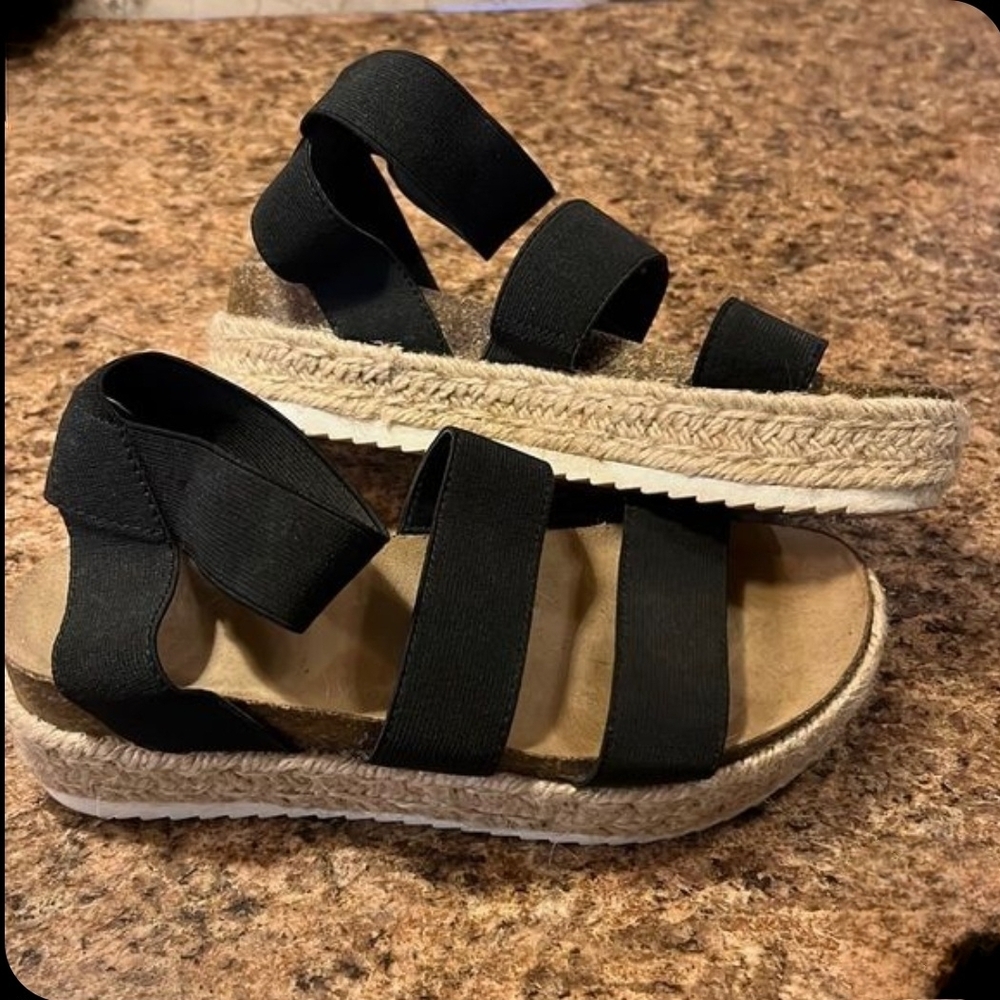 Steve Madden Black Espadrille Sandals